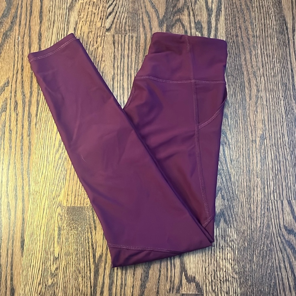 🍇LIKE NEW OLD NAVY ACTIVEWEAR LEGGINGS🍇
